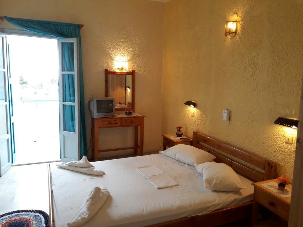 Hotel Kamari ماسوري المظهر الخارجي الصورة